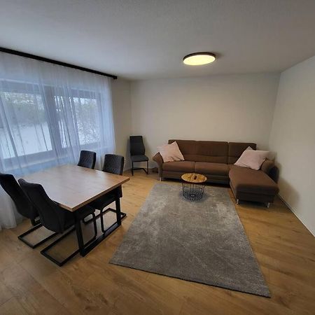 Schoenes Ruhiges Appartement Crailsheim Exterior foto